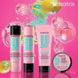 Matrix Total Results InstaCure BUILD-A-BOND Regeneráló sampon 300 ml