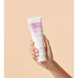 Eleven Australia Frizz Control egyenesítő és szösztelenítő krém 150 ml